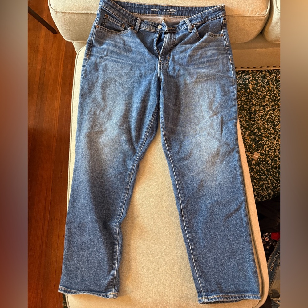 Old Navy Women’s High-Rise Straight Blue Jeans